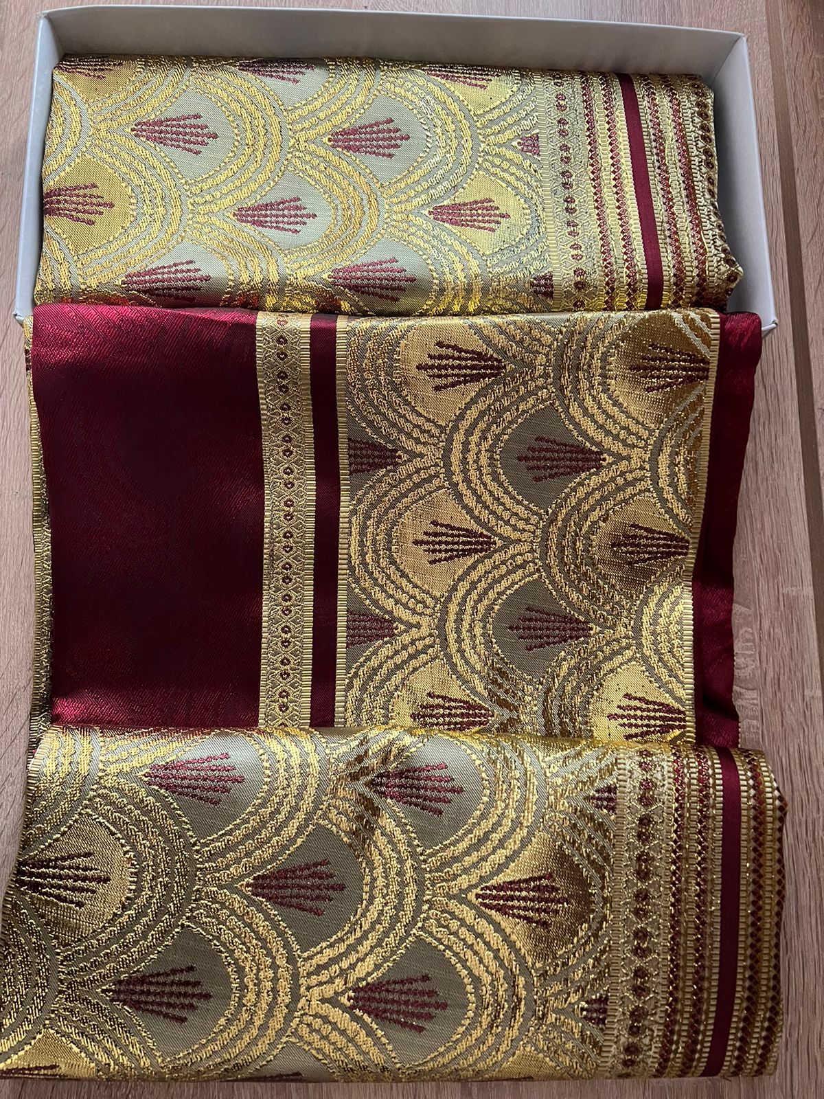 حولي قشرة حوتة بالغطاء