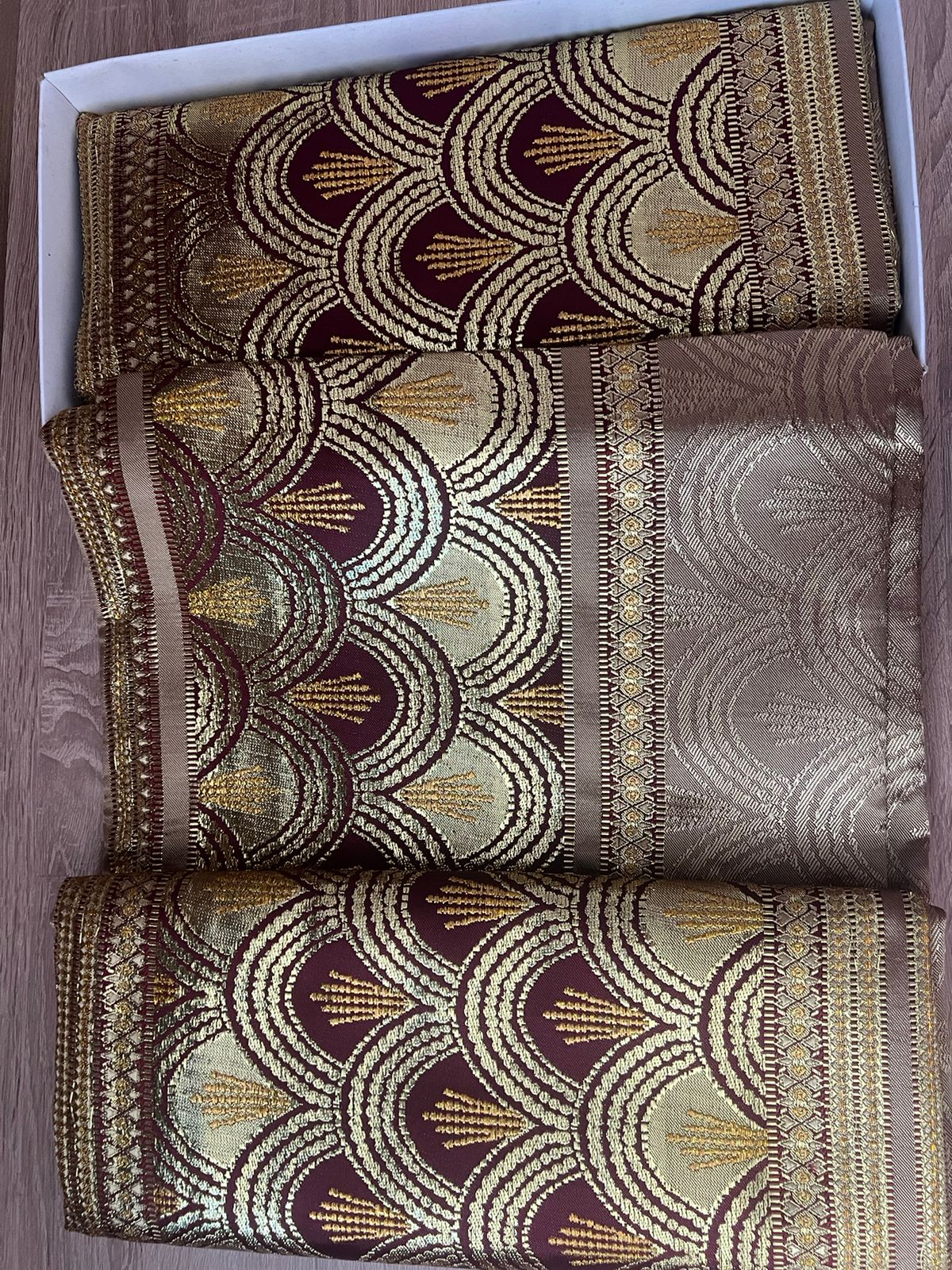 حولي قشرة حوتة بالغطاء