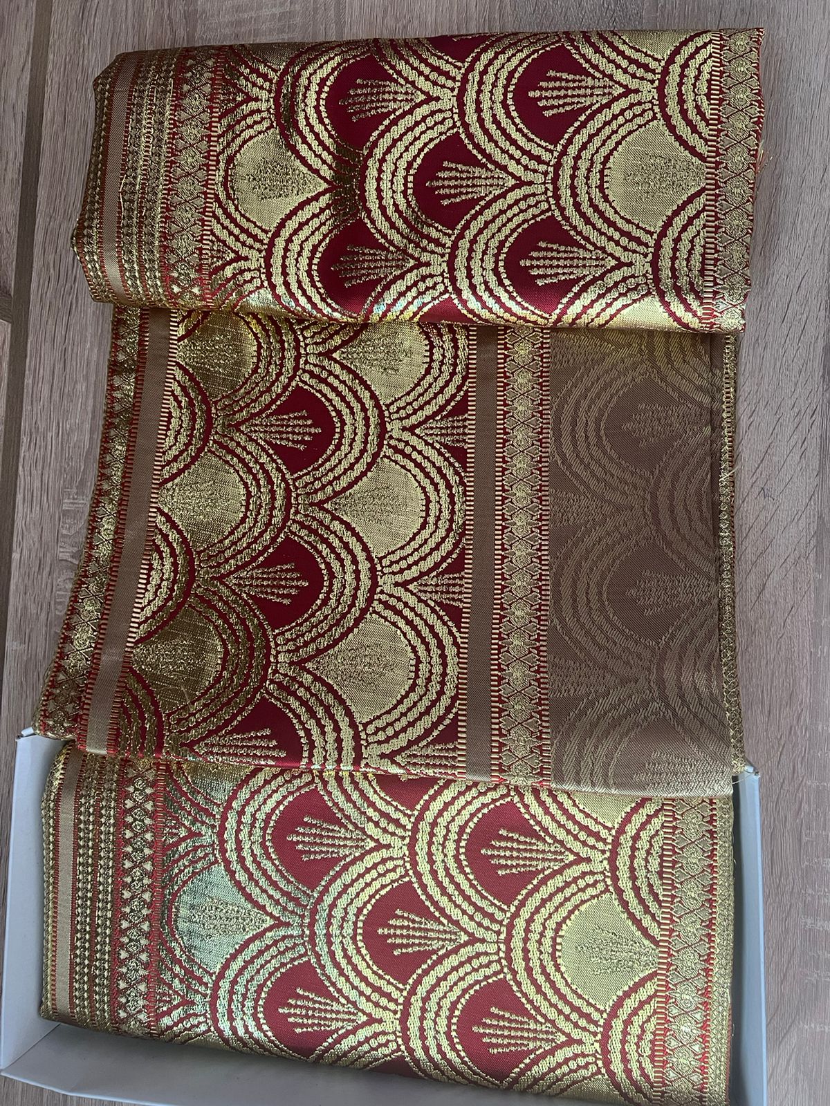 حولي قشرة حوتة بالغطاء